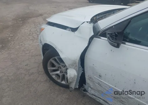 2015 Chevrolet Malibu 1Lt из США, поврежденный, VIN 1G11C5SL9FU126755